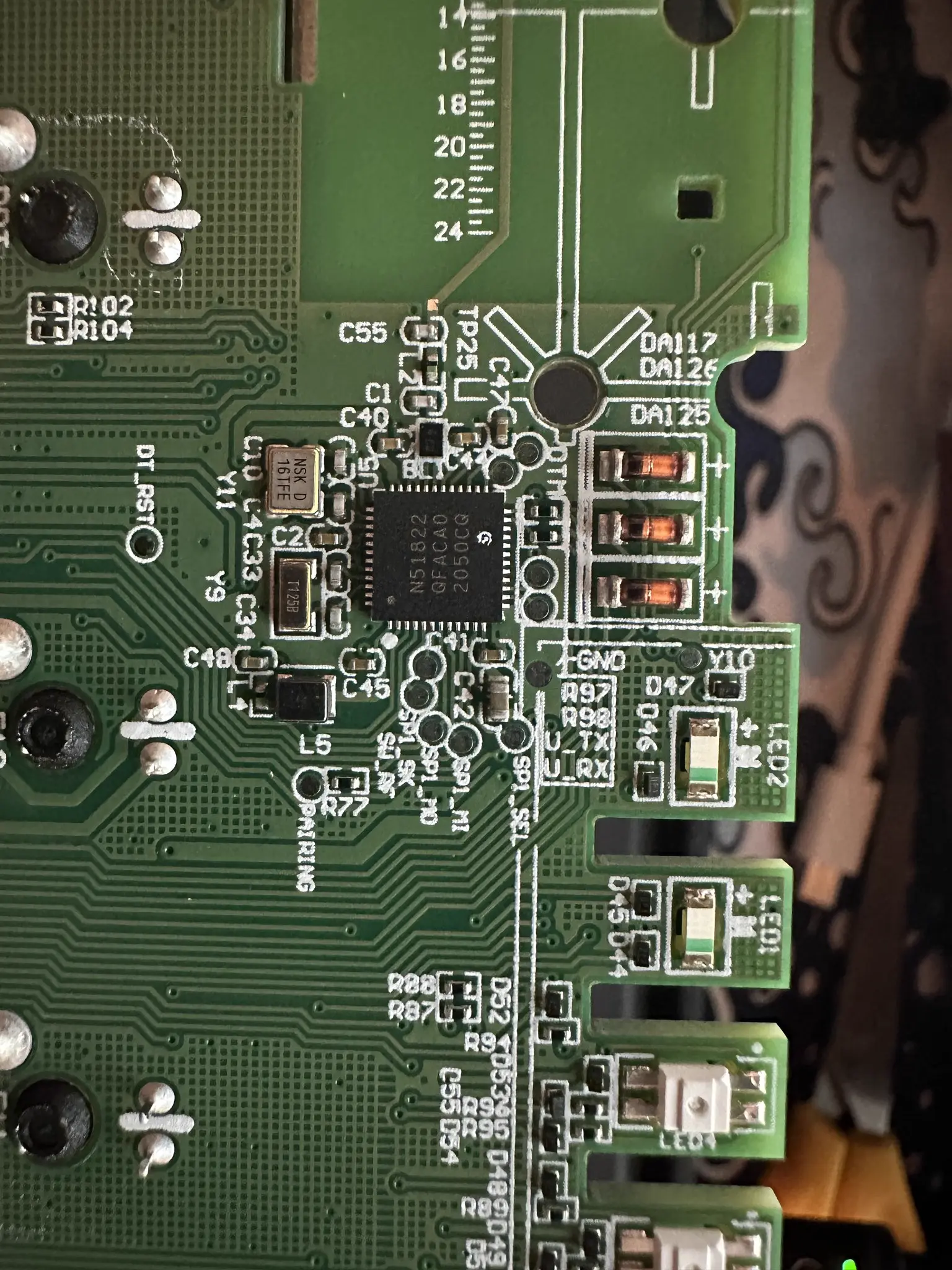 The nRF51822 radio inside my Corsair K63 Wireless